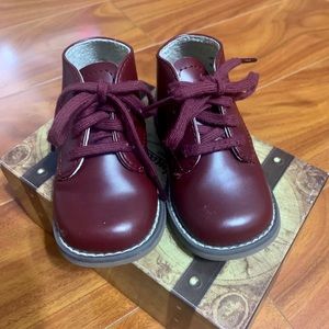 FootMates hard bottom infant shoes